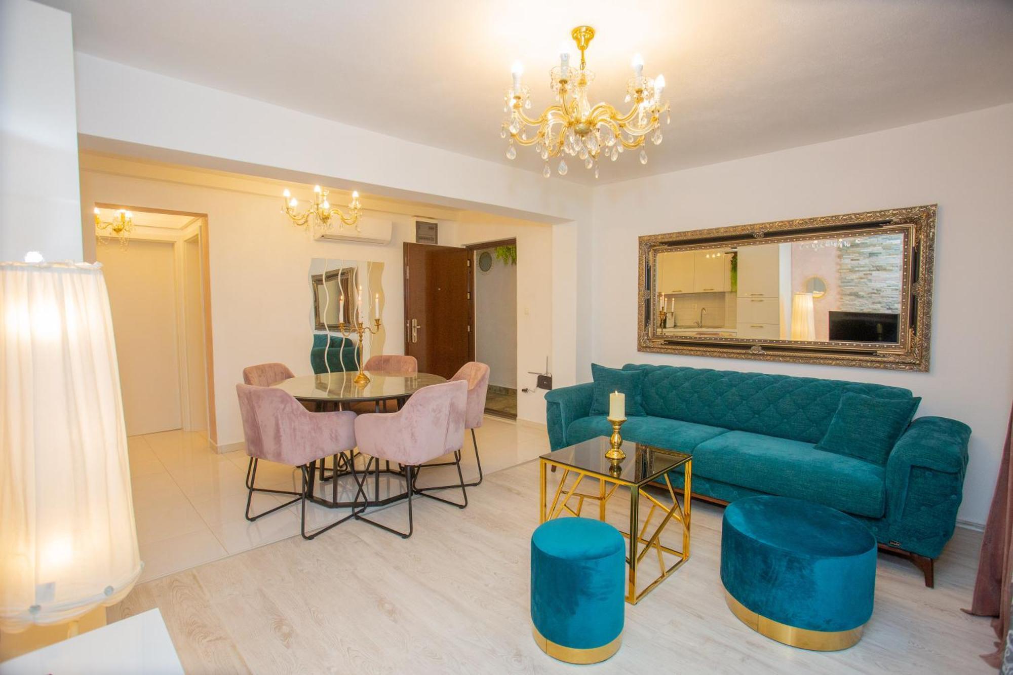 ***Green Dream***- Villa In Split Split