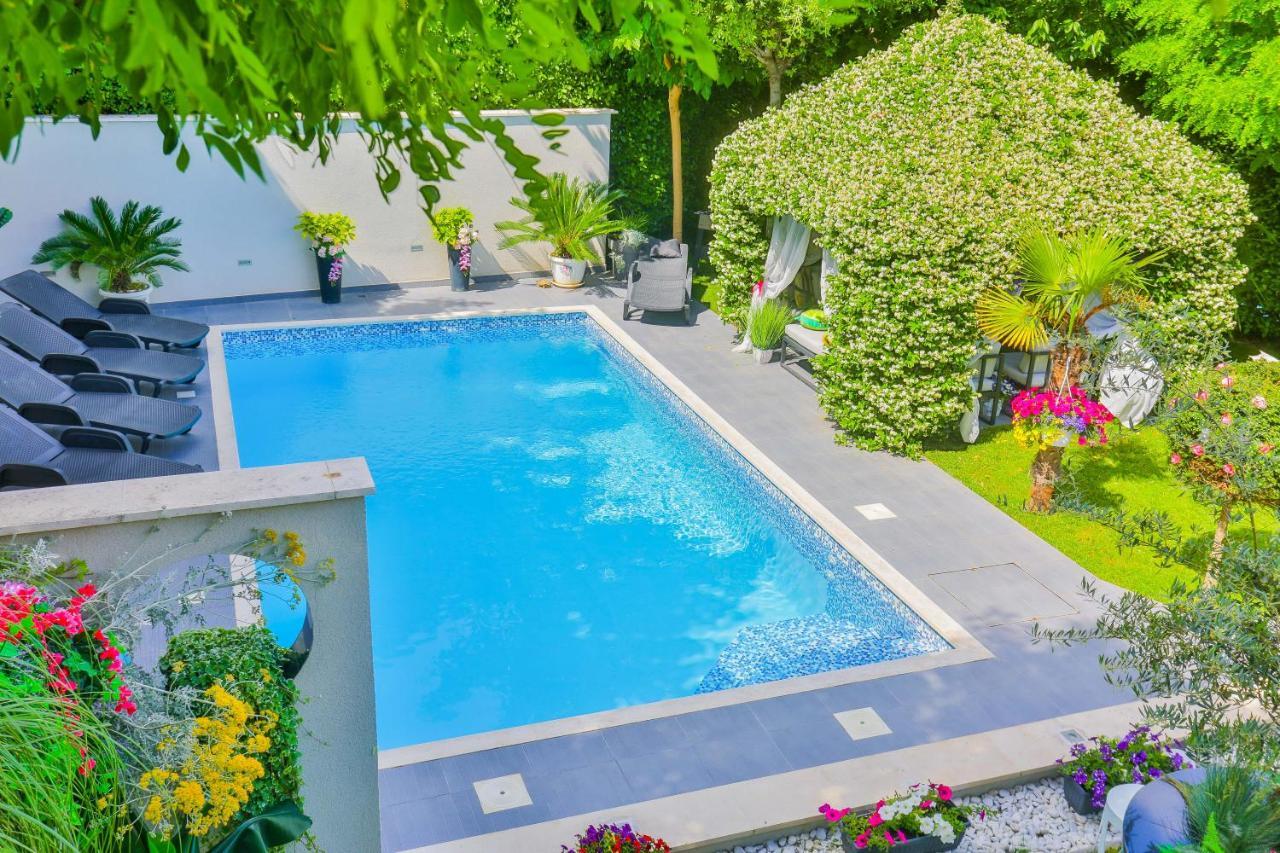 ***green Dream***- In Villa